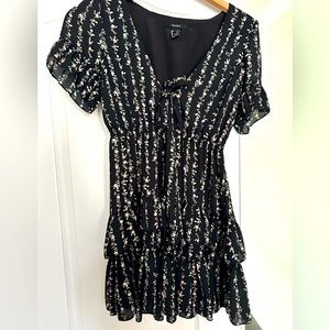 Silky, floral dress from forever 21 that can be worn as fancy or casual!